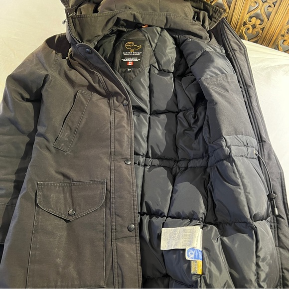 Canada Goose Black Parka - Picture 8 of 9